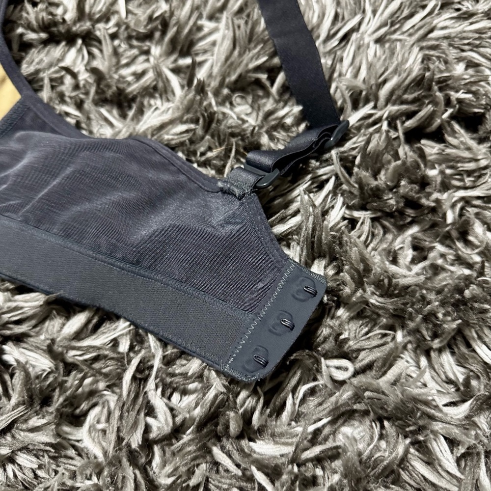 Lululemon Gray Sports Bra - Picture 6 of 7